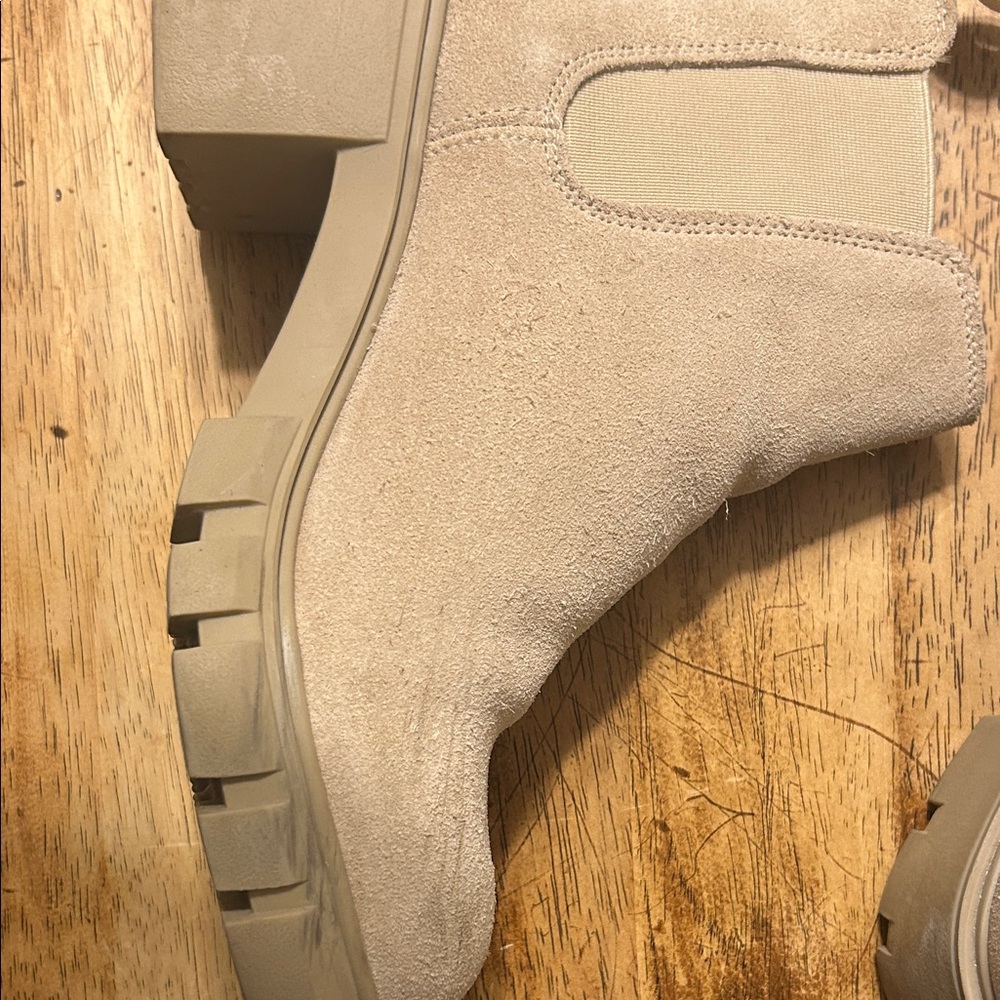 Steve Madden Beige Ankle Booties - Picture 4 of 8